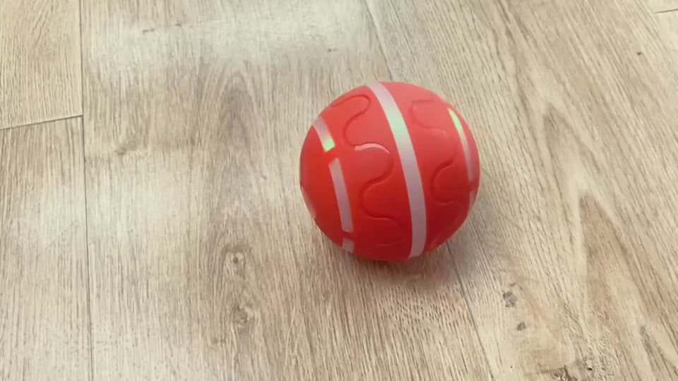 Smart ball rolling and changing direction on its own